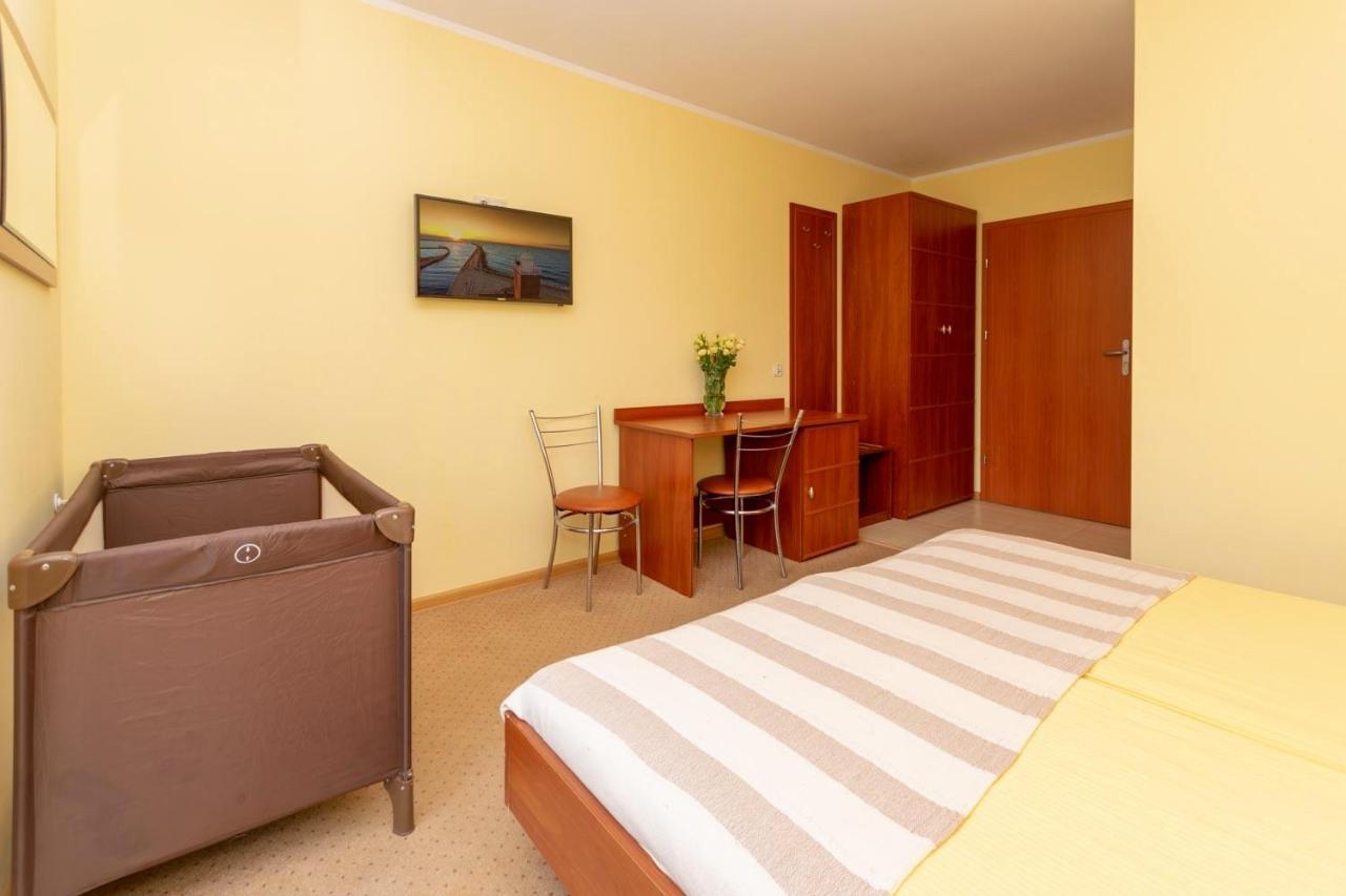 Pensjonat Marynarski - Apartamenty Darłówko Exteriér fotografie